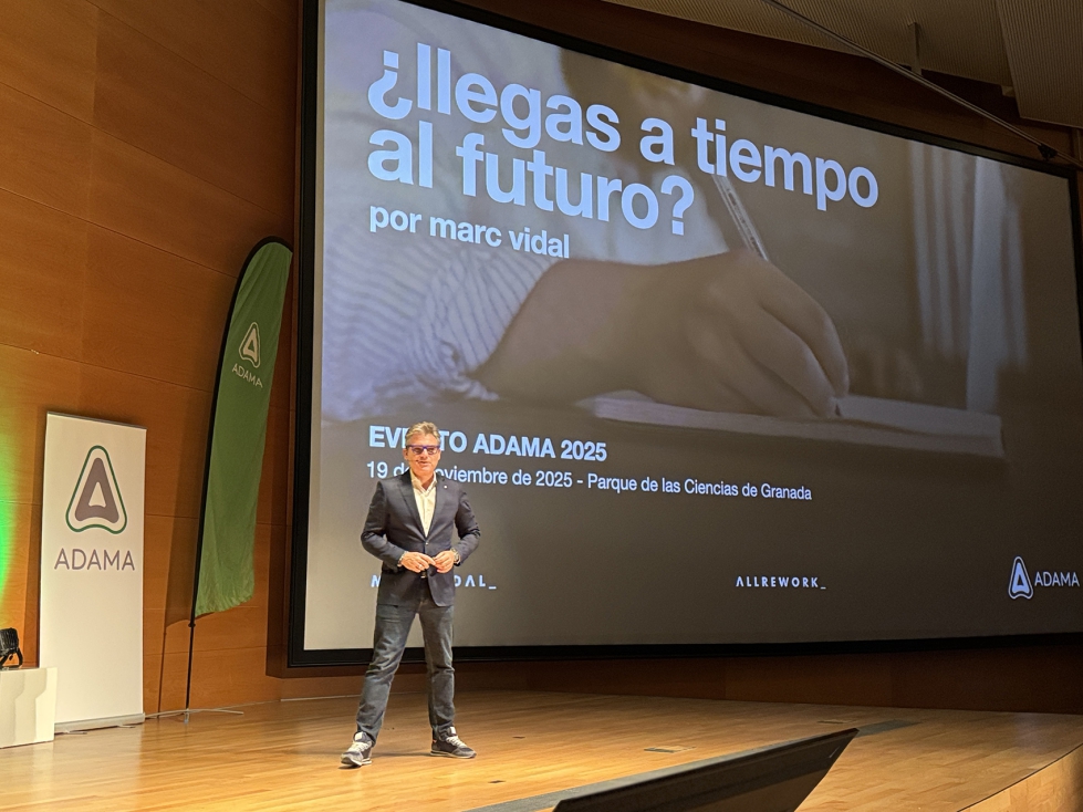 El economista Marc Vidal ofreci una ponencia magistral en la jornada organizada por ADAMA Espaa en Granada