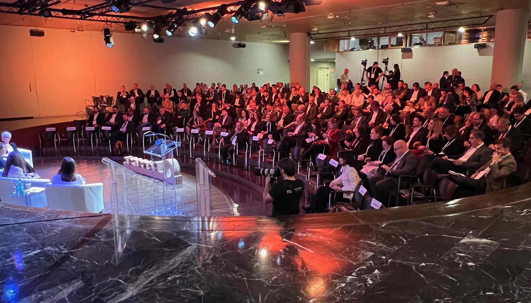 Alrededor de 250 profesionales del sector no faltaron a la cita organizada por Repacar