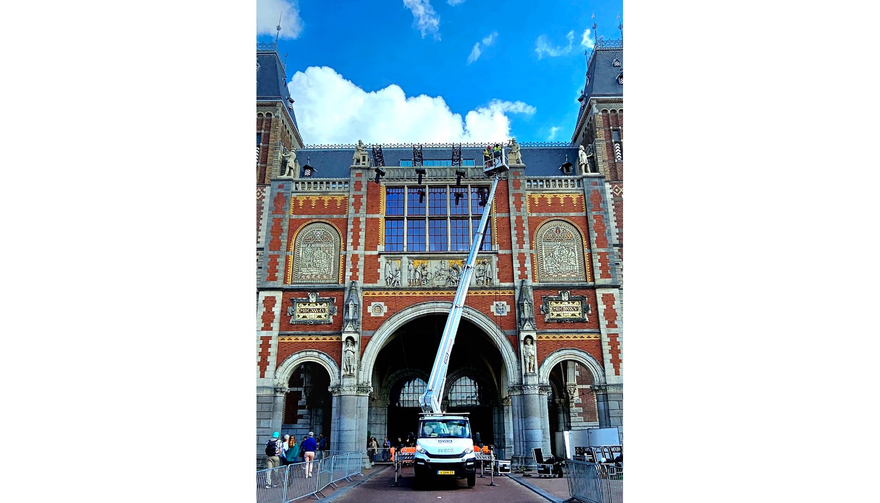 Multitel MTE 270 EX trabajando en el Rijksmuseum de msterdam