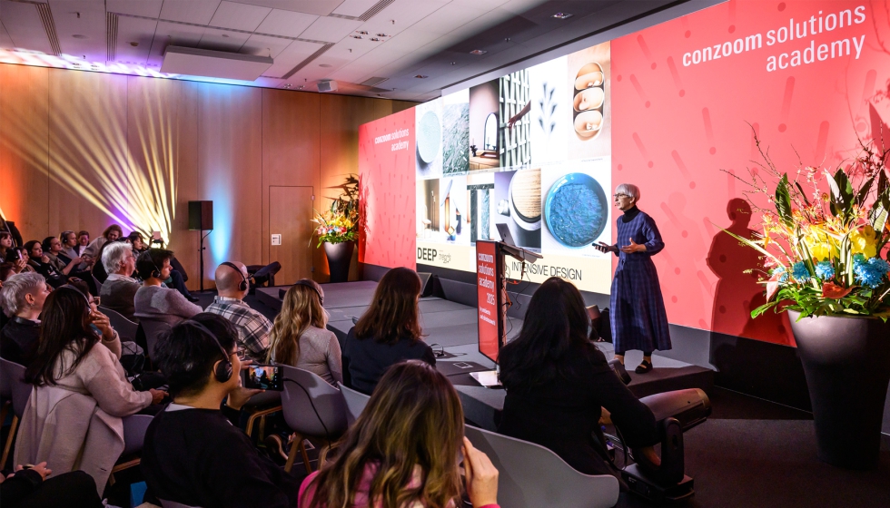 Los expertos de la Conzoom Solutions Academy, en la sala Europa, pabelln 4.0, aportan nuevos impulsos empresariales...