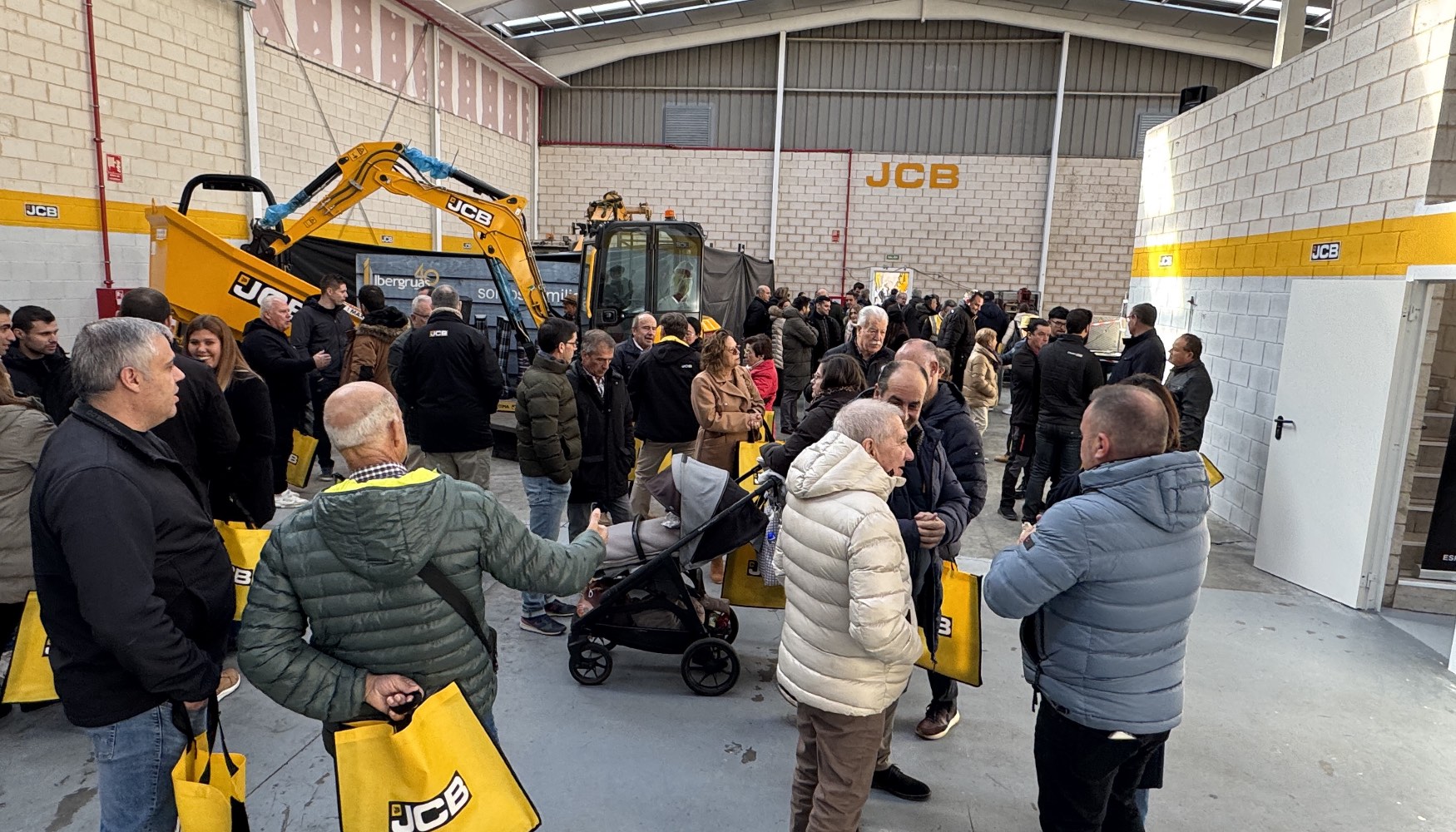 La inauguracin de la nueva delegacin cont con la asistencia de numerosos invitados