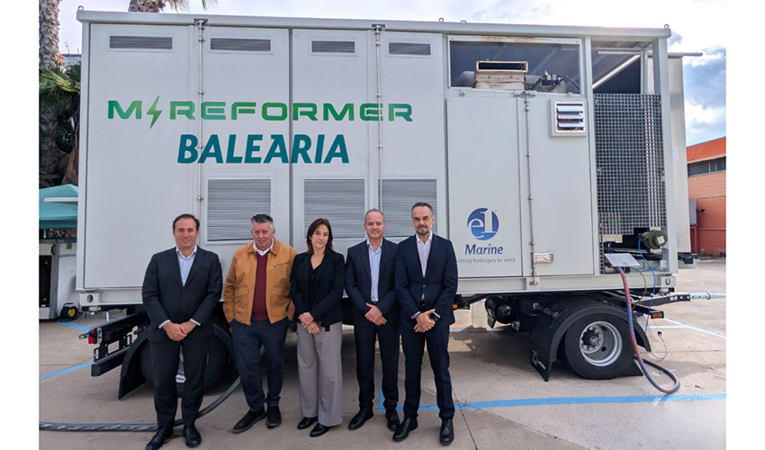 De izquierda a derecha...