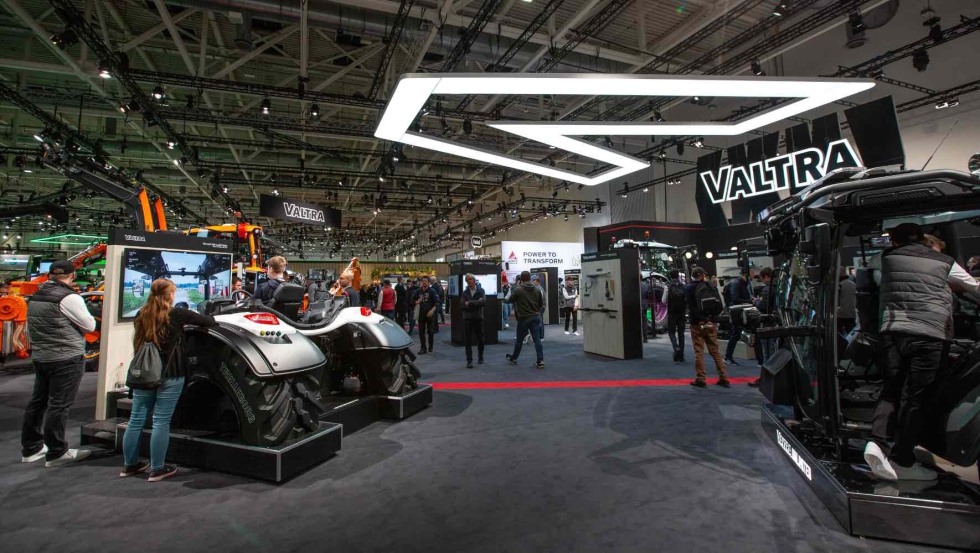 Foto de Agritechnica 2025: Valtra ampla las series de tractores G y S
