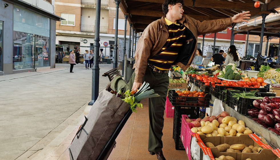 Carro reciclado y reciclable Clec 8 ECO