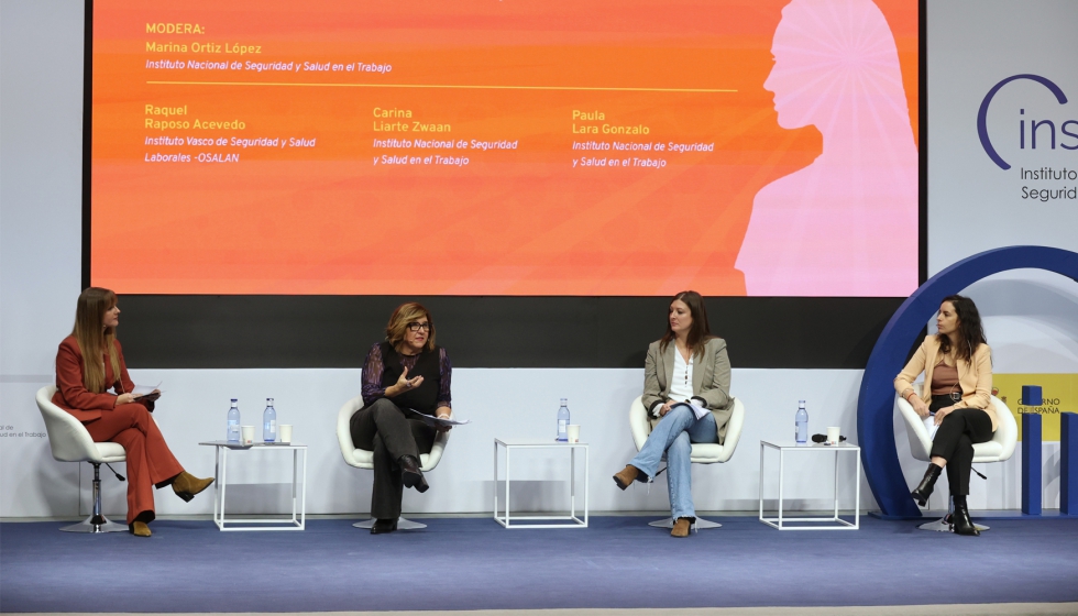 Mesa de debate celebrada durante la jornada