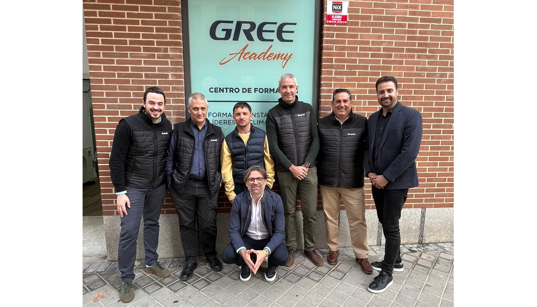 El centro ha sido dise�ado para reproducir escenarios reales de instalaci�n, configuraci�n y diagn�stico...