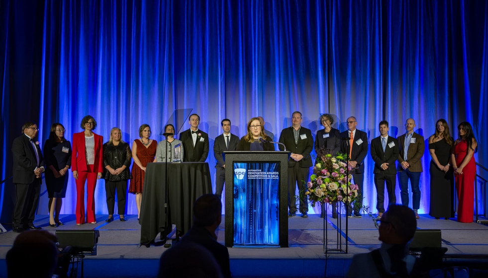 Equipas da Syensqo, General Motors e Freudenberg Sealing Technologies, na entrega do Pr�mio de Inova��o SPE 2025...