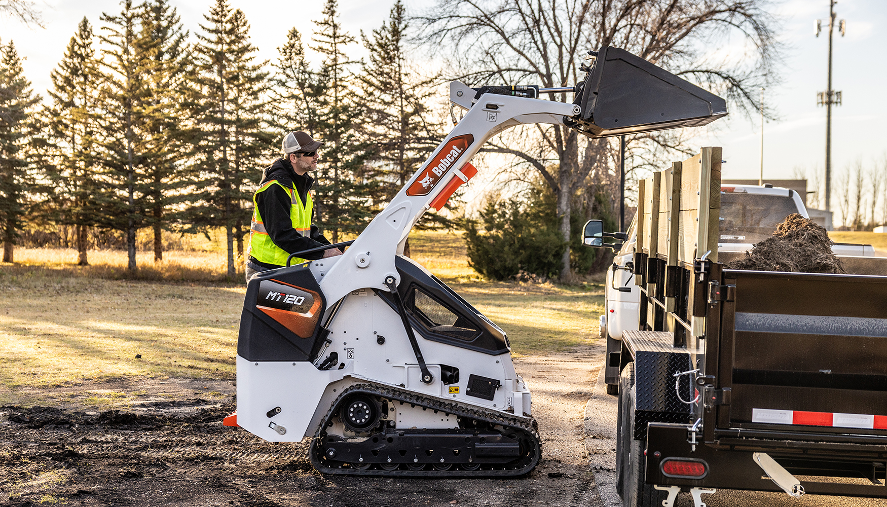 Nueva minicargadora MT120