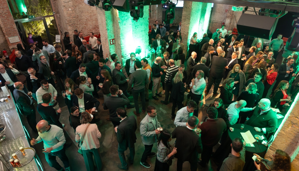 Asistentes de empresas, centros tecnol�gicos e instituciones compartiendo experiencias y oportunidades en la Nit del Packaging...