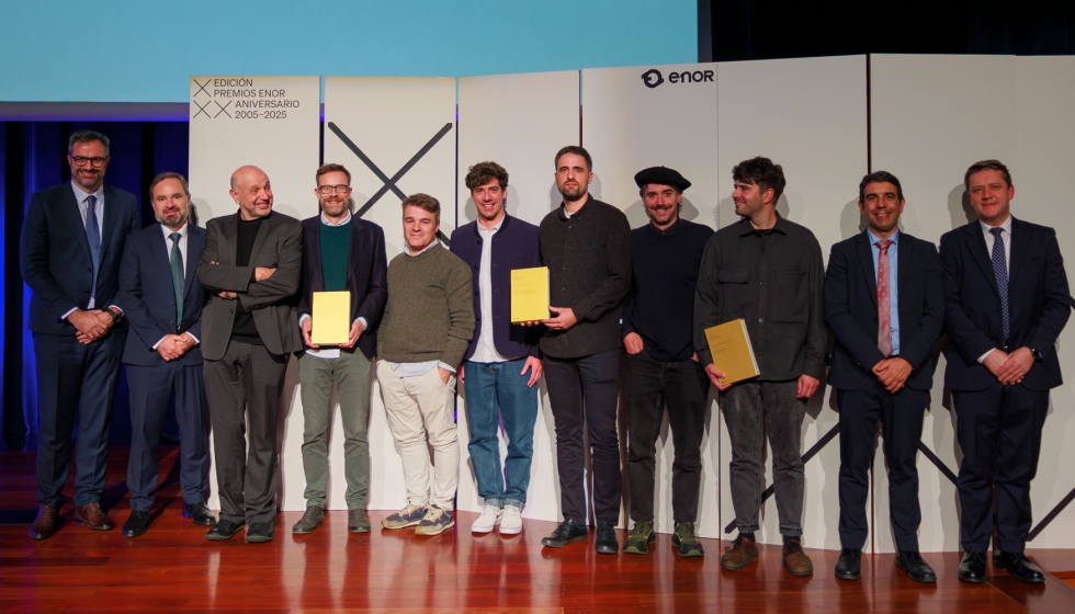 Foto de familia de los premios Enor