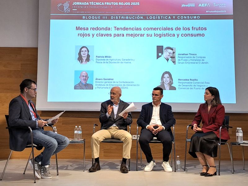 En la ltima mesa redonda participaron lvaro Gonzlez...