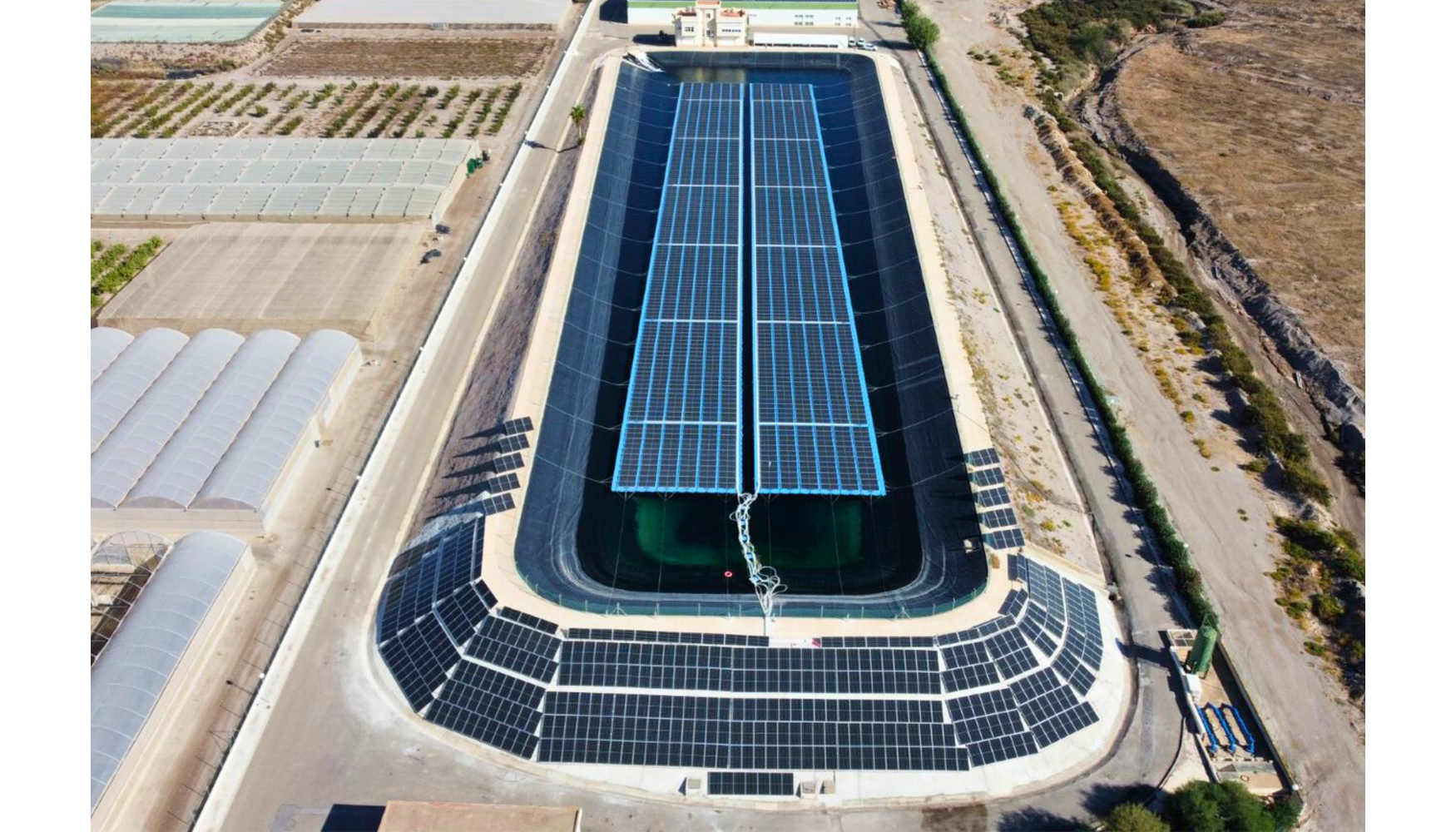 Una instalacin de autoconsumo flotante en el sector agrario permite adaptar los horarios de riego y bombeo a las necesidades agronmicas y a las...