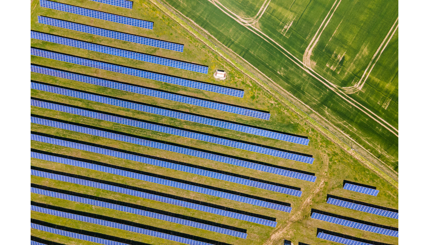 En el mbito regional, Andaluca y Castilla y Len lideraron la generacin renovable del trimestre lo que supone crecimientos del 21,4% y 16...
