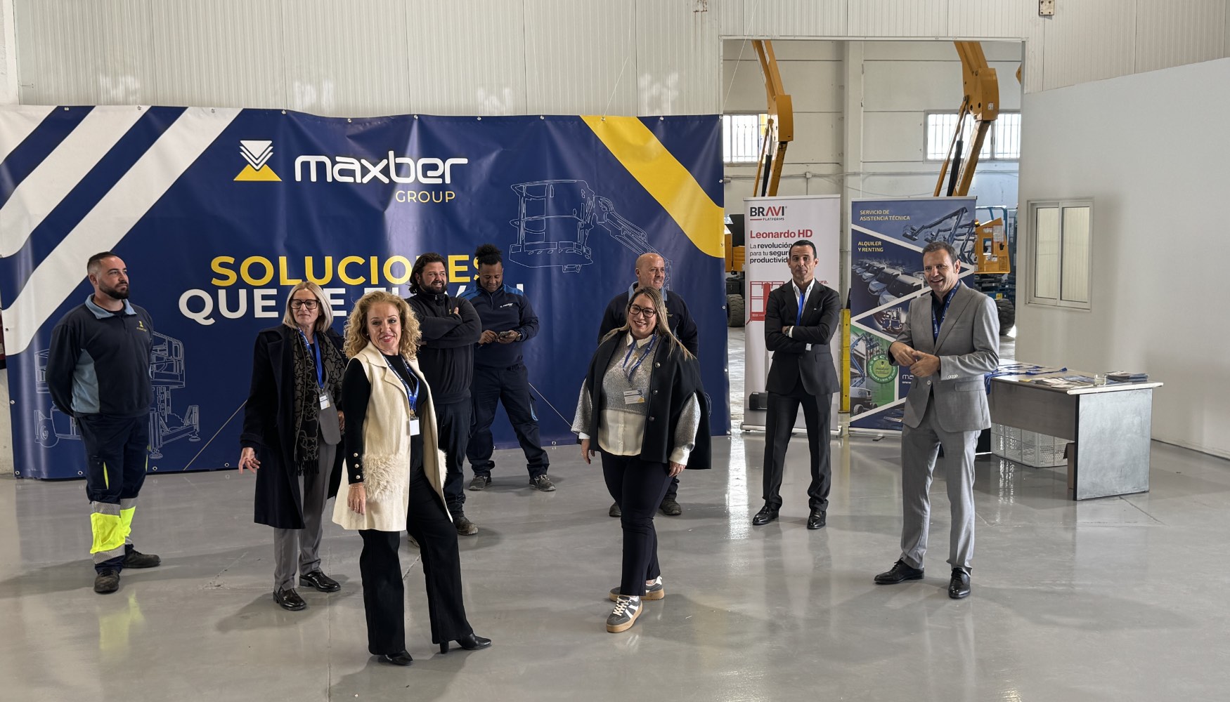 Foto de familia con el equipo de Maxber en Valencia