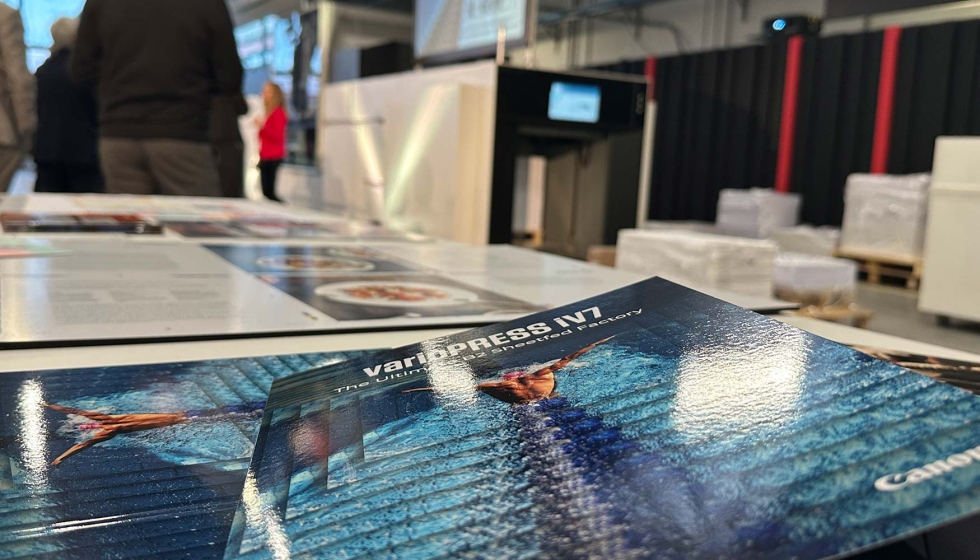 El nuevo modelo incorpora cabezales de 1.200 dpi y tintas polimricas pigmentadas al agua