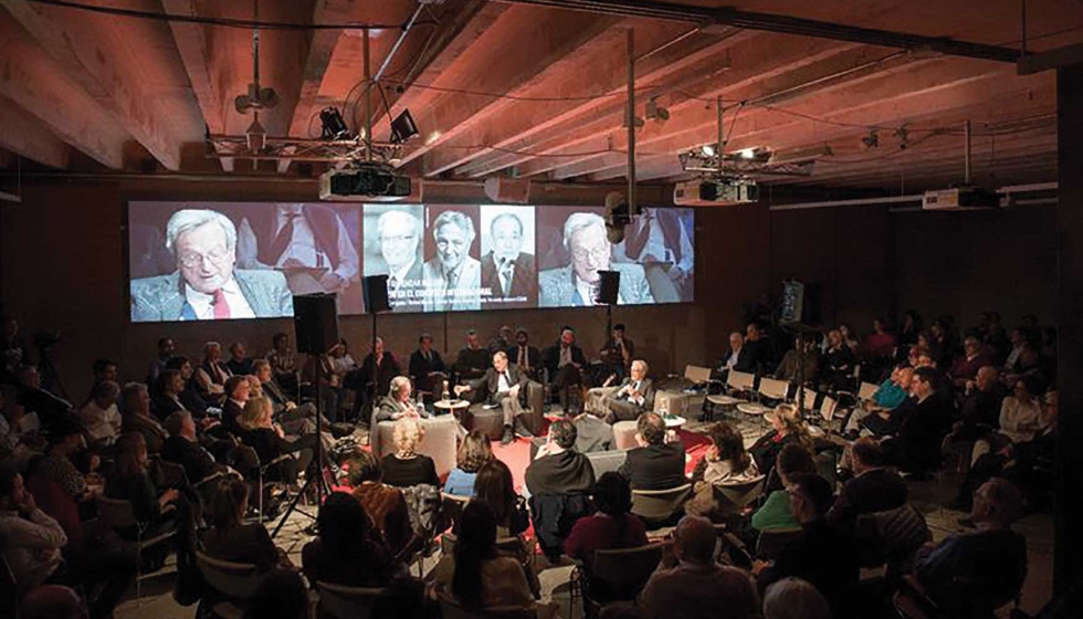 Imagen de mesa de debate en la Semana de la Construccin en COAM. Fotografa: Ana Amado