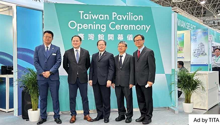 Representantes da indstria de plsticos de Taiwan durante a sua participao na K 2025 em Dsseldorf