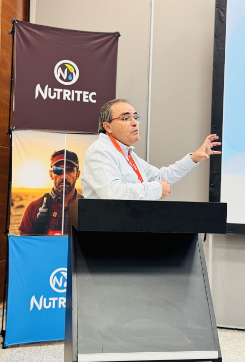 El doctor Riadh Ghorbel Rebai, asesor internacional de cultivos y colaborador en el rea de I+D+i de Nutritec