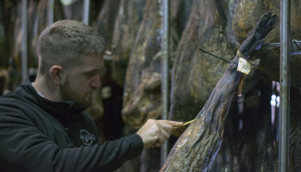 Dehesa de Solana realiza un ciclo completo que garantiza la excelencia en uno de los productos estrella de la gastronom�a nacional...