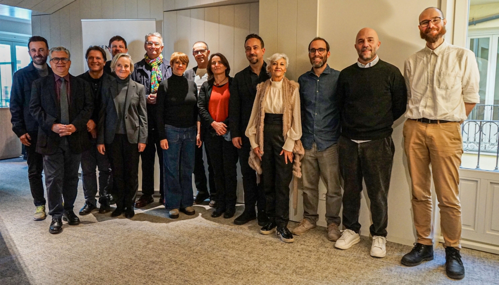 Foto de familia de los participantes en el Encuentro NEB Sur+ 2025 Madrid