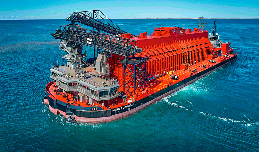 'MinRes Coolibah' y 'MinRes Airlie' comenzaron las operaciones de transbordo en mayo de 2024. Fuente: Mineral Resources...