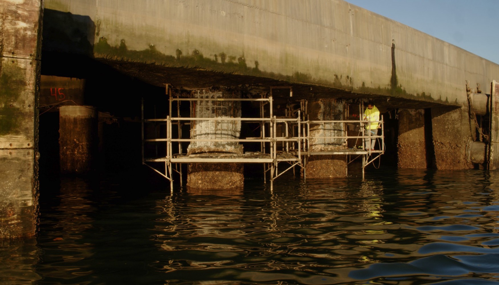 El objetivo de esta actuacin a nivel operacional ha sido permitir la llegada de barcos de mayor tonelaje al muelle...
