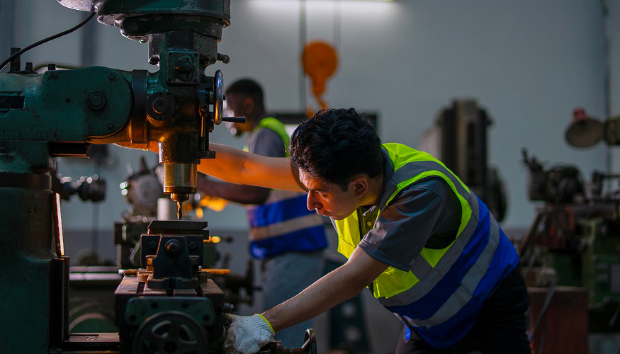 El 98% de las empresas fabricantes informan de escasez de mano de obra cualificada