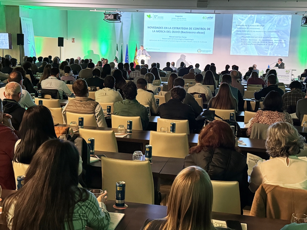 Auditorio principal del Symposium de Sanidad Vegetal celebrado en 2024
