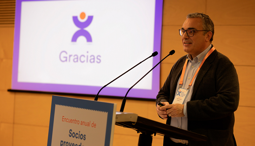 Jos� Carrasquer, presidente de Aifec, durante su intervenci�n