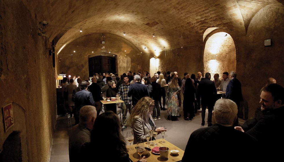 Cena de celebracin de la Convencin Llaza World 2025, en Mas la Boella