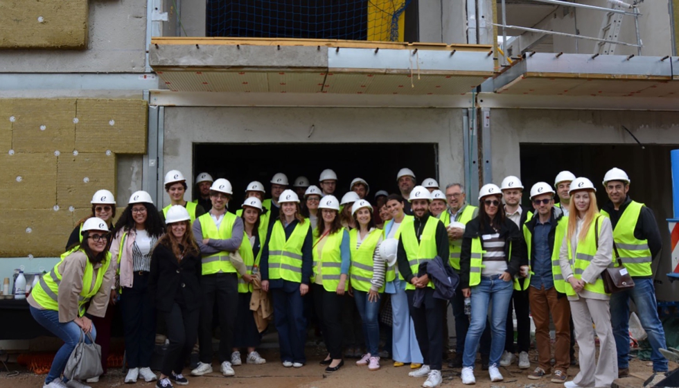 El proyecto ha contado con la visita de m�s de 150 profesionales del sector interesados en el sistema constructivo