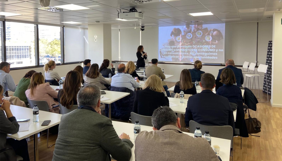 Seg�n el Term�metro de Directivos de AECOC, el 35% de las empresas del Comit� Horeca de AECOC espera aumentar su facturaci�n m�s del 10% este a�o...