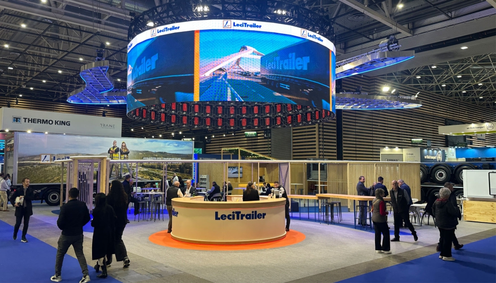 Stand de Lecitrailer durante la edici�n 2025 de Solutrans en Lyon