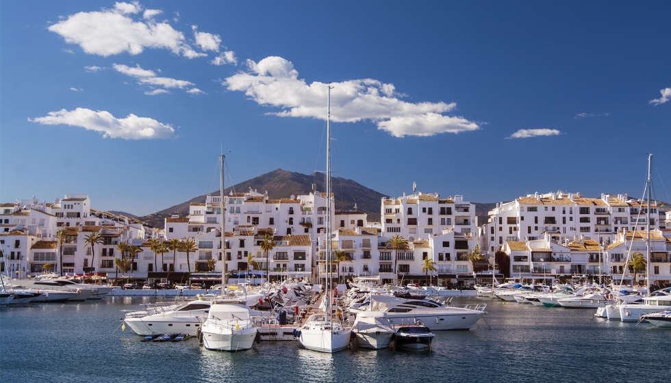 Foto de Las matriculaciones retroceden un 1,3% en los once primeros meses del a�o