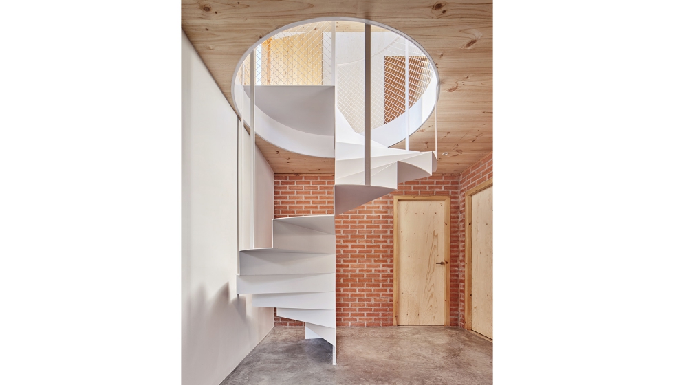 El uso de la cermica, as como la austeridad del proyecto han sido valorados por los miembros del jurado. Foto: Jos Hevia...