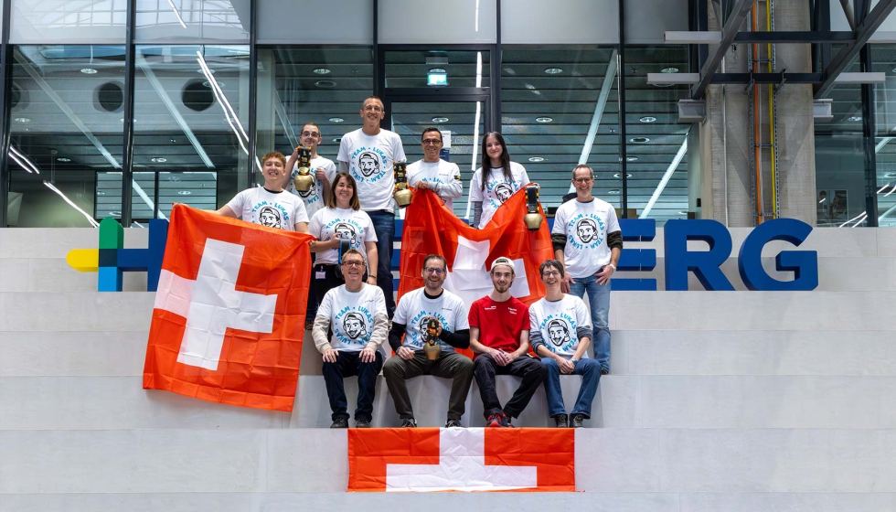 Despus de una competicin emocionante, Lukas Briggen (al frente...