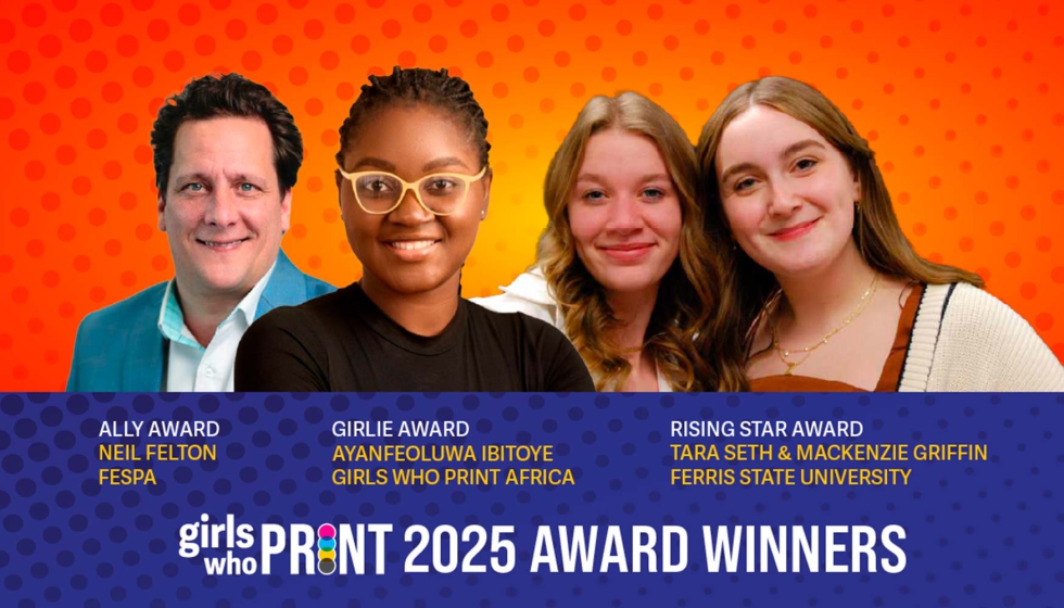 De izquierda a derecha, Neil Felton (Fespa), Ayanfeoluwa Ibitoye (Girls Who Print Africa), Tara Seth y Mackenzie Griffin (Ferris State University)...