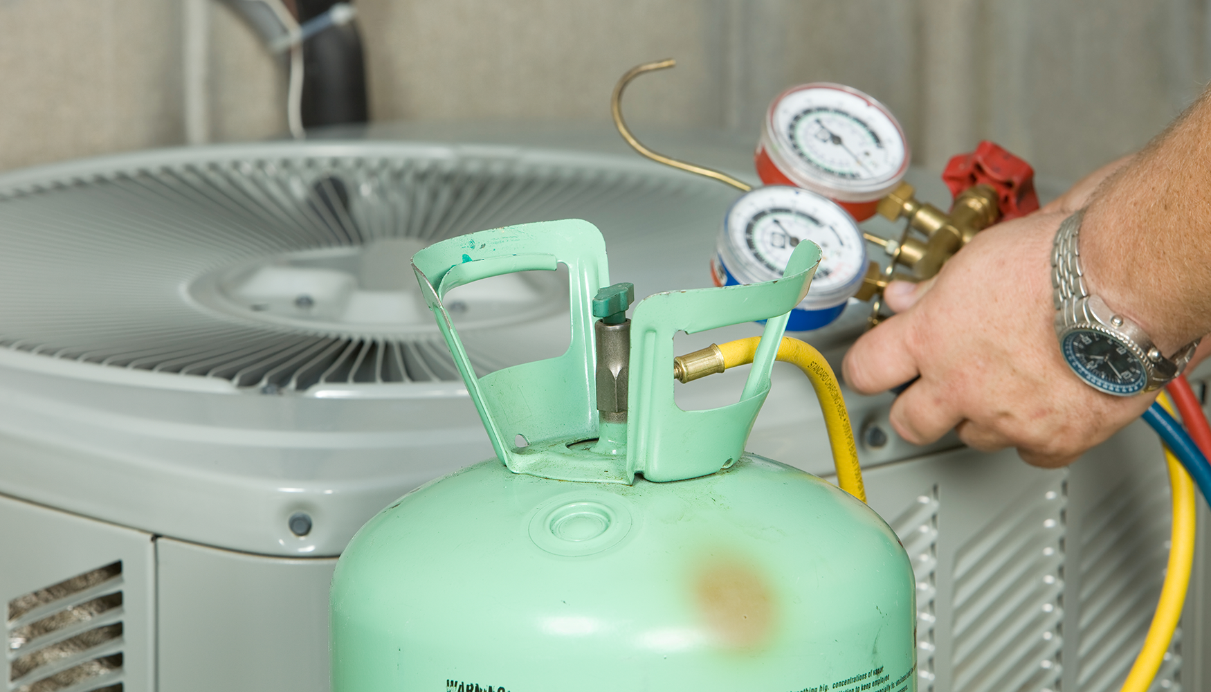 La competencia desleal es un grave problema, ya que los instaladores no certificados pueden ofrecer precios mucho m�s bajos...