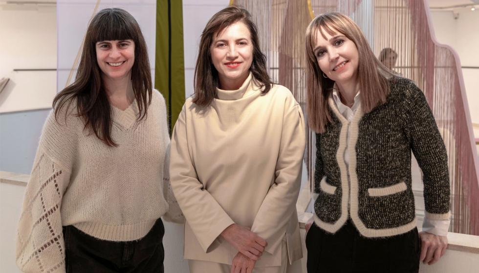 La exposicin se podr ver en el Centro Julio Gonzlez hasta el 12 de abril como parte del libro 'The Spell of the Sensuous' de David Abram...