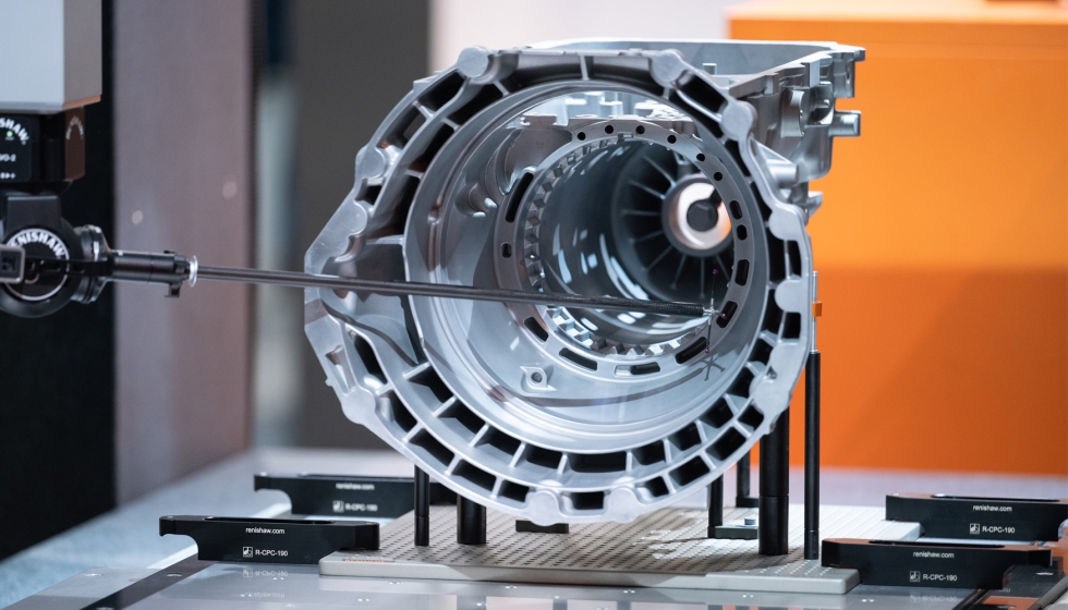 Renishaw present� su nuevo medidor de doble m�todo Equator-X 500 junto con el intuitivo software Modus IM Equator. Foto: Rainer Jensen...