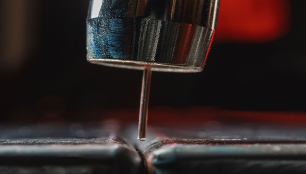 Gracias al movimiento retr�ctil de alta frecuencia del hilo, que hace posible la devanadora Robacta CMT...