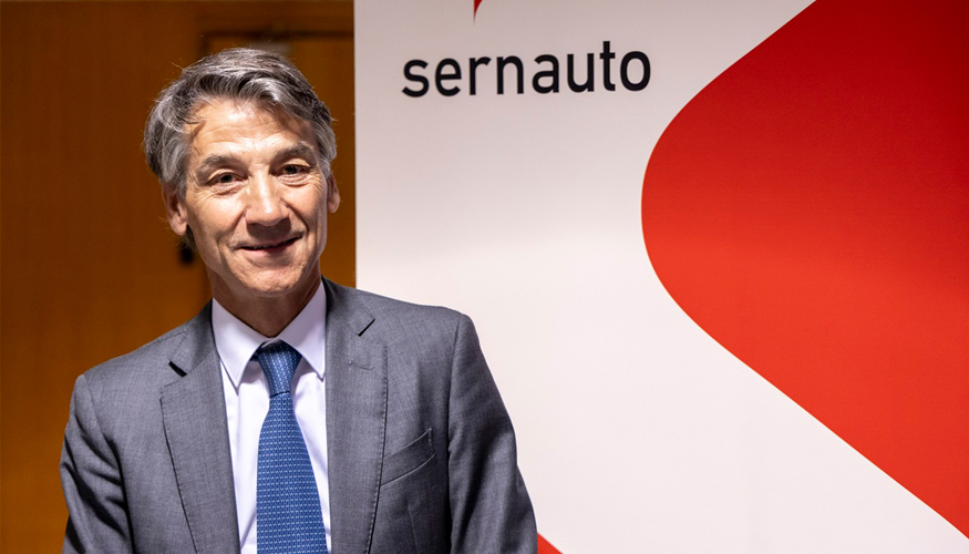 El presidente de Sernauto, Javier Pujol, se�ala que �no pedimos protecci�n, pedimos condiciones comparables para competir�...