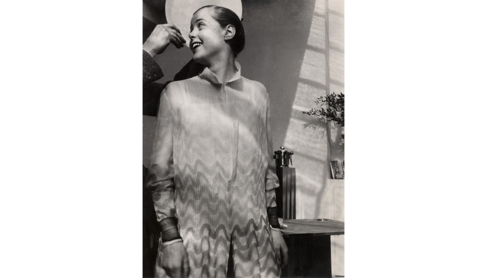 La popuesta es una trayectoria marcada por la defensa de una s�ntesis transversal de las artes como herramienta para transformar las formas de...