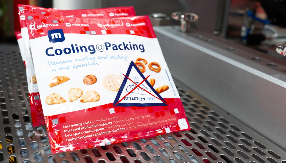 Os rob�s Cooling@Packing retiram os produtos de padaria, como baguetes, p�es ou biscoitos...