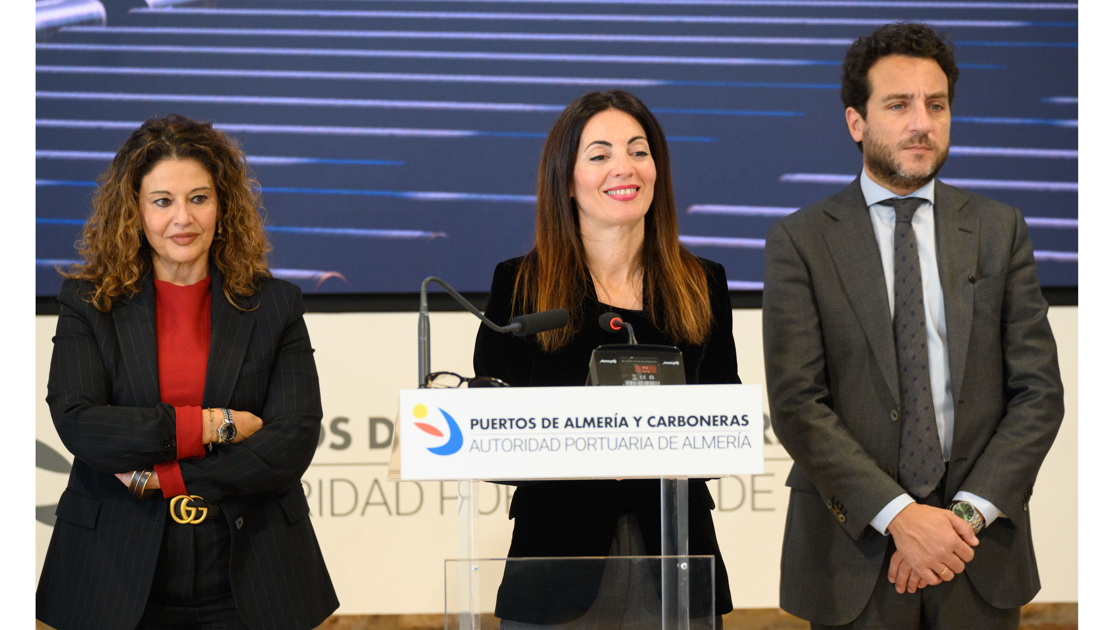 Las previsiones de cierre del ejercicio 2025 apuntan a un crecimiento del 12% en el tr�fico total de mercanc�as respecto a 2024, hasta alcanzar los 6...