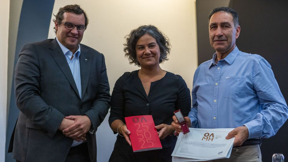 O presidente da Ordem dos Arquitectos, Avelino Oliveira e a presidente da sec��o Regional do Alentejo da Ordem dos Arquitectos, Cl�udia Gaspar...