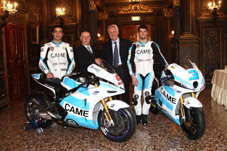 Presentacin en el Casino de Venecia del equipo CAME Ioda Racing