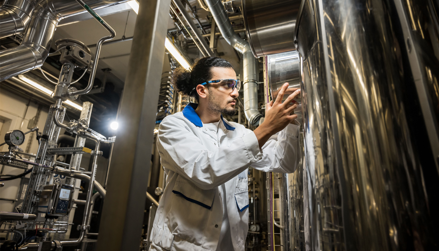 Las compa��as farmac�uticas invierten continuamente en sus instalaciones...