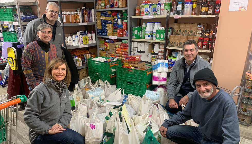 Donaci�n a la ONG Natania