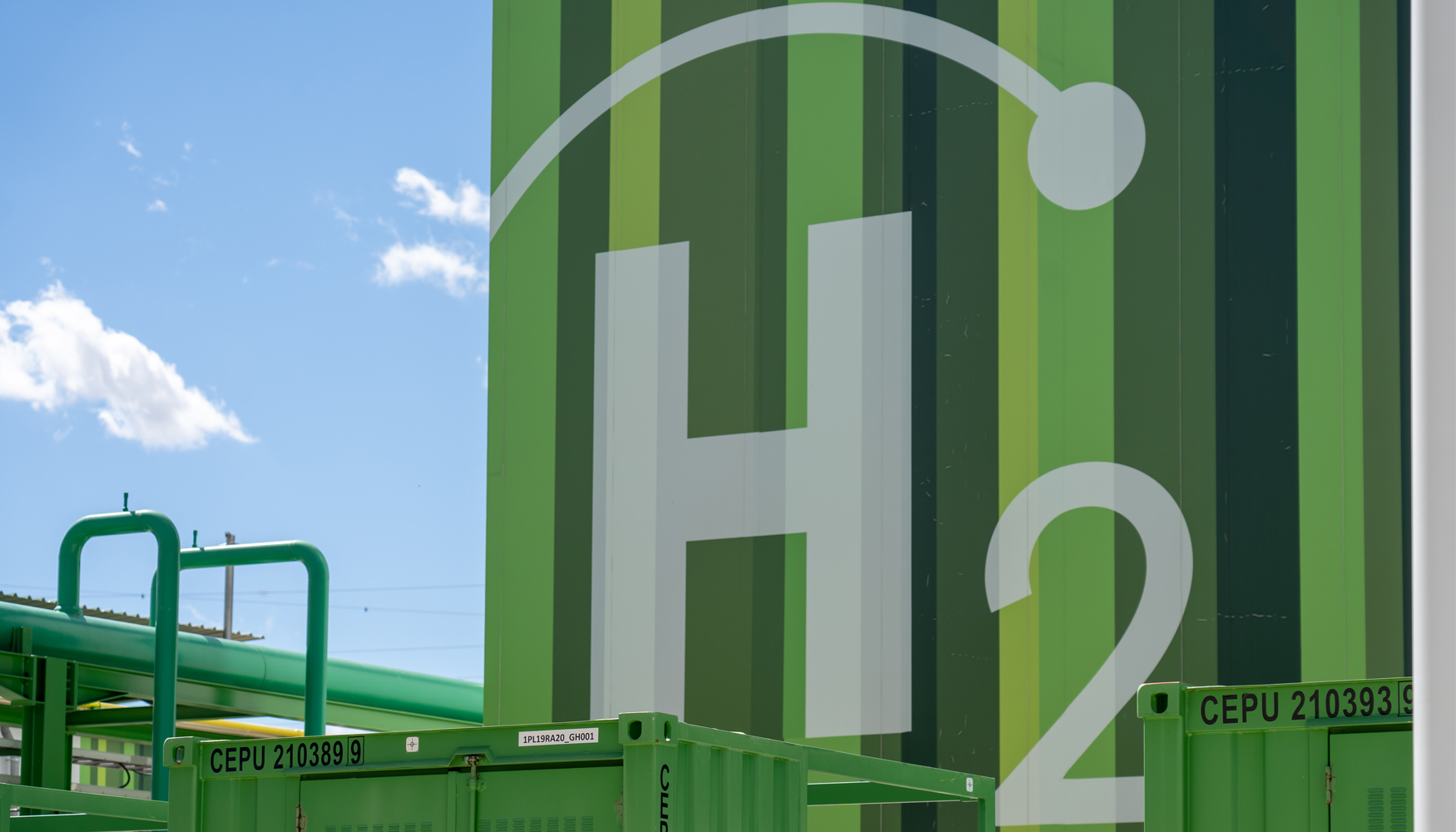 El proyecto, liderado por la Agencia Andaluza de la Energ�a, busca convertir el sur de Europa en referente en hidr�geno renovable...